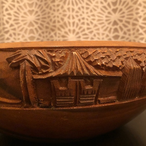 RARE Vintage Large Wooden Carved Salad Bowl Set - Picture 5 of 16
